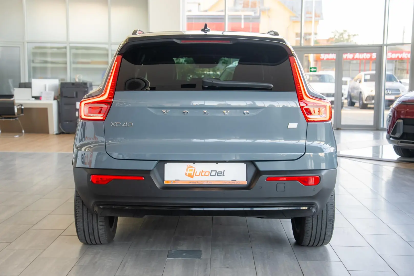 Volvo XC 40 T5 Recharge Geartronic  R Design