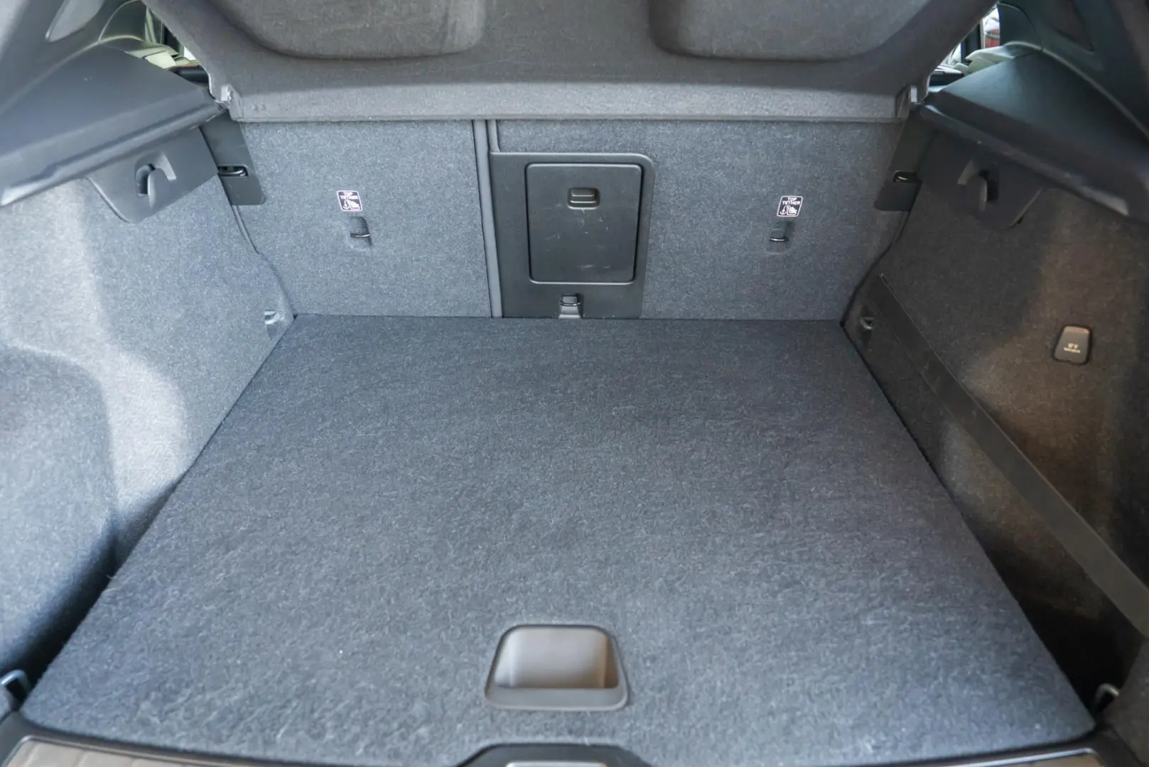 Volvo XC 40 T5 Recharge Geartronic  R Design