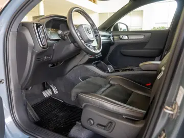 Volvo XC 40 T5 Recharge Geartronic  R Design