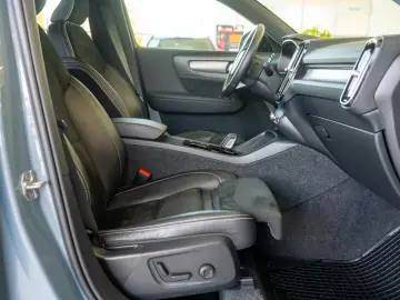 Volvo XC 40 T5 Recharge Geartronic  R Design