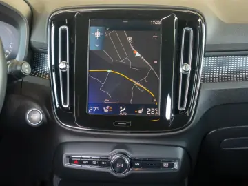 Volvo XC 40 T5 Recharge Geartronic  R Design