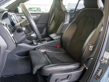 Volvo XC 40 T5 Recharge Geartronic  R Design