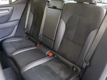 Volvo XC 40 T5 Recharge Geartronic  R Design