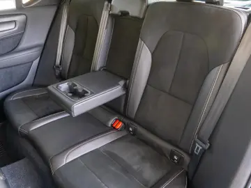 Volvo XC 40 T5 Recharge Geartronic  R Design