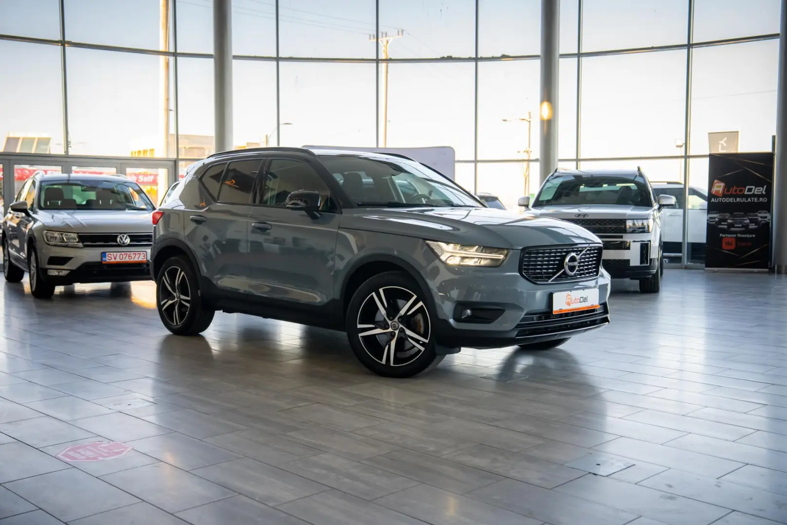 Volvo XC 40 T5 Recharge Geartronic  R Design