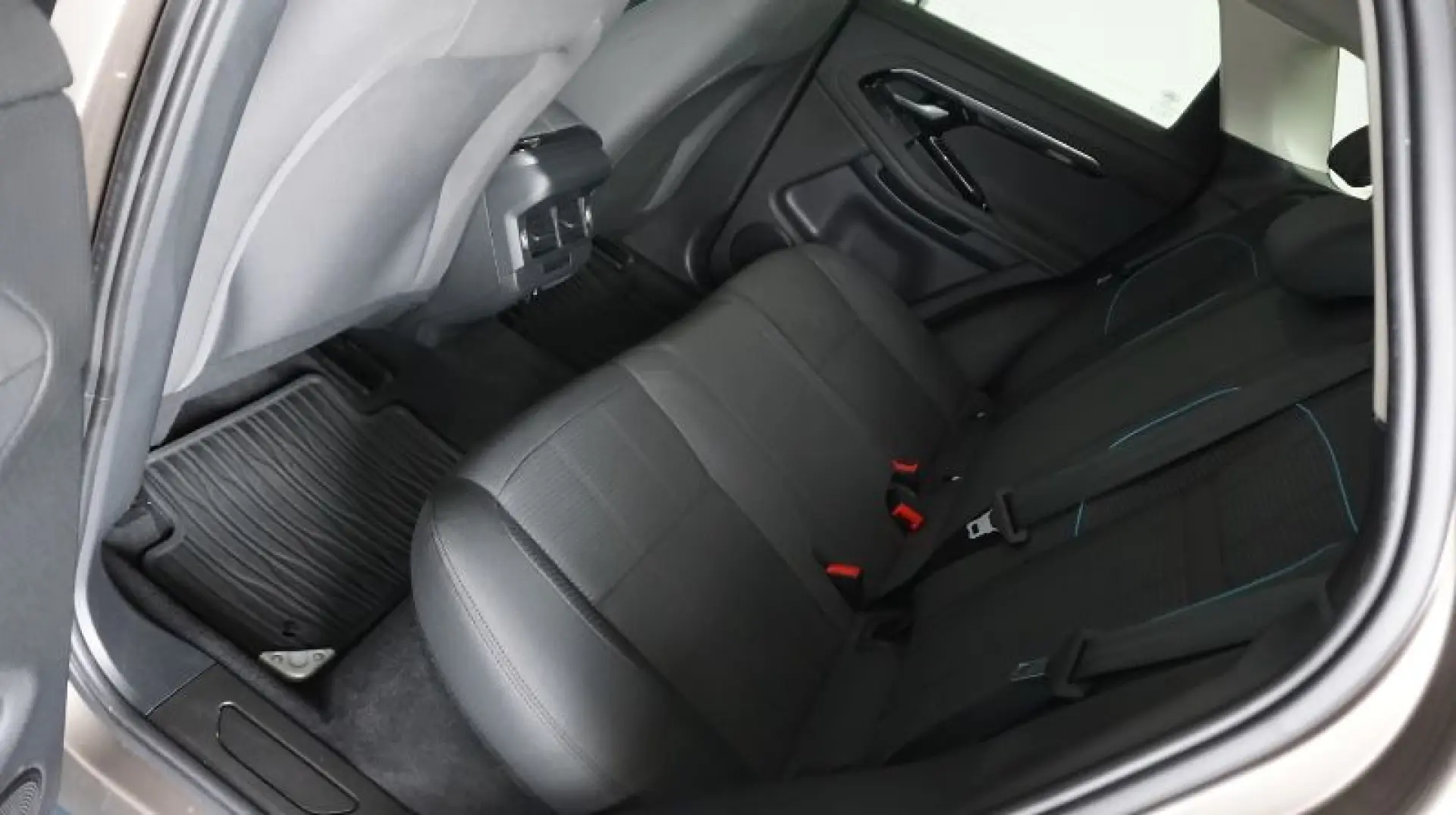 LAND ROVER RANGE ROVER EVOQUE D180 S AWD Automatik