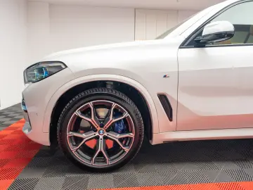 BMW X5 40i MPacket xDrive