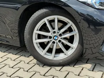 320 d xDrive M Sport AHK eGSD ACC elSitze ParkAs