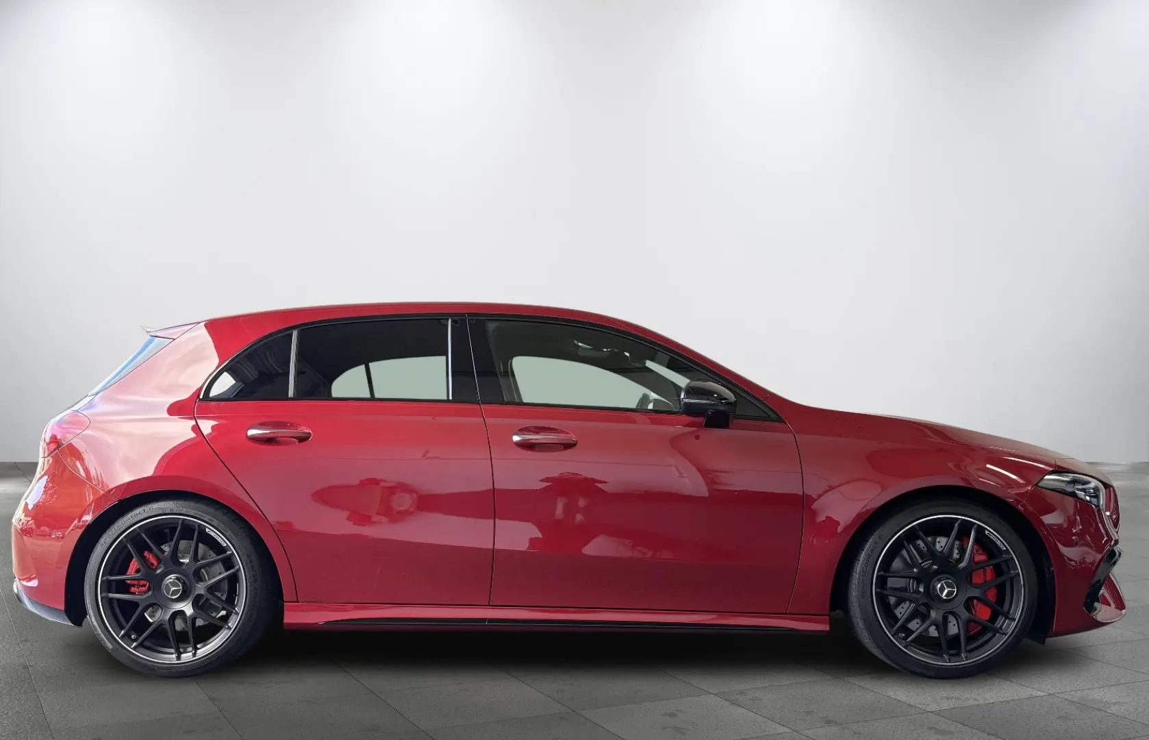 A 45 AMG S 4Matic Pano ACC Sound AHK Totwinkel