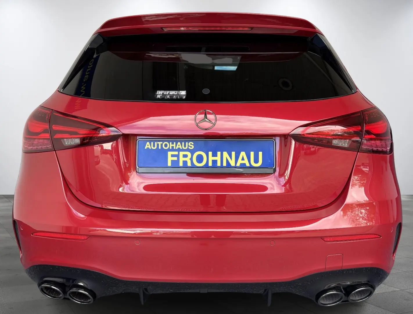 A 45 AMG S 4Matic Pano ACC Sound AHK Totwinkel