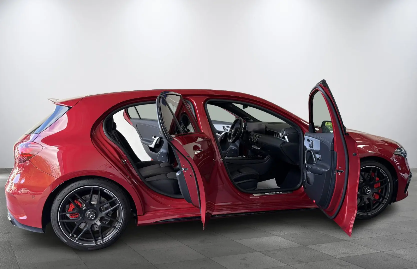 A 45 AMG S 4Matic Pano ACC Sound AHK Totwinkel