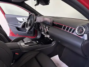 A 45 AMG S 4Matic Pano ACC Sound AHK Totwinkel