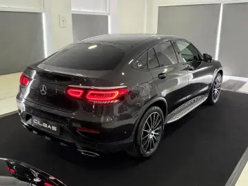 GLC 200 Coupe 4M AMG 20Z  AIR NIGHT LEDER MEMORY