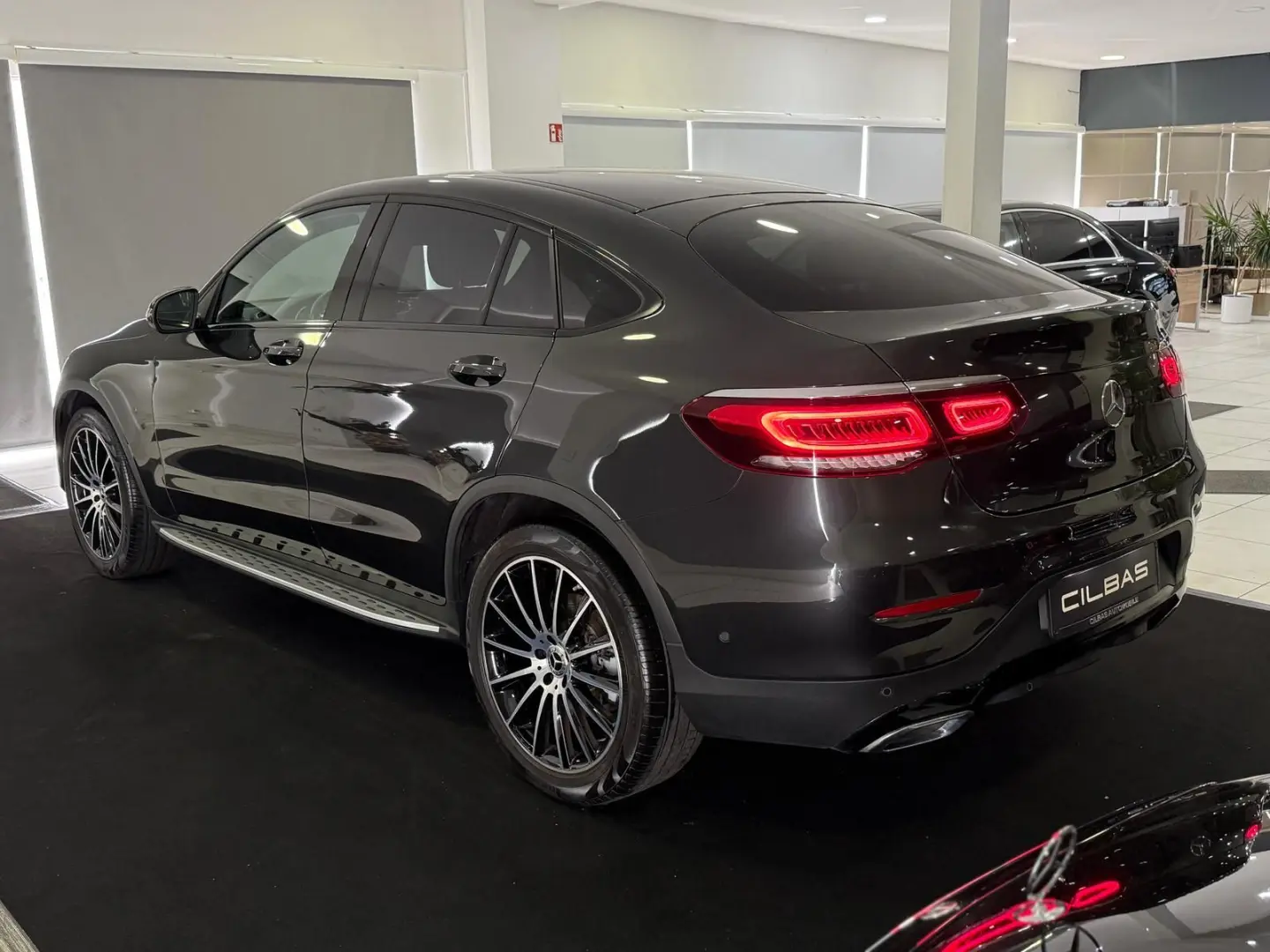GLC 200 Coupe 4M AMG 20Z  AIR NIGHT LEDER MEMORY