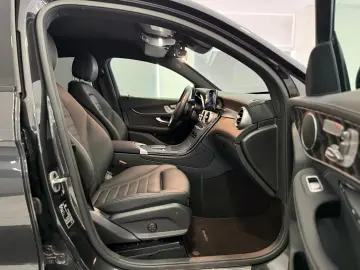 GLC 200 Coupe 4M AMG 20Z  AIR NIGHT LEDER MEMORY