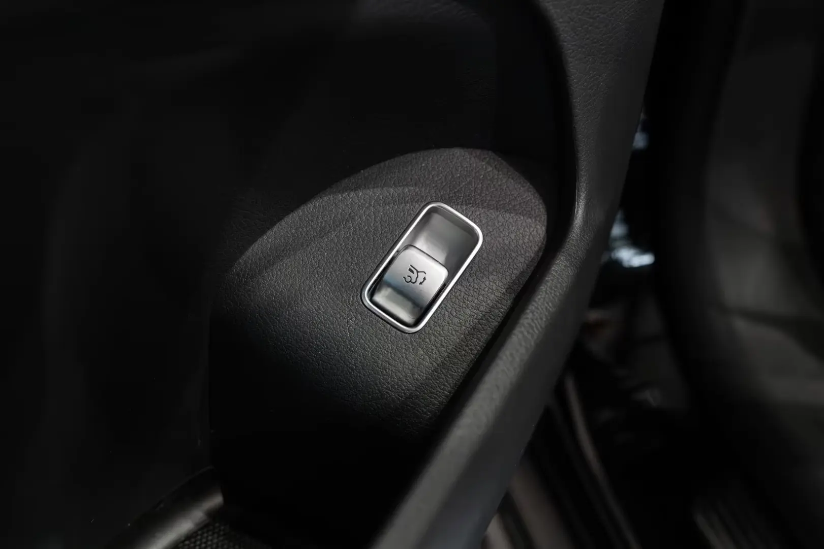 Mercedes-Benz GLE 350 d 4Matic 1 Hand 19% Mwst AMG Line