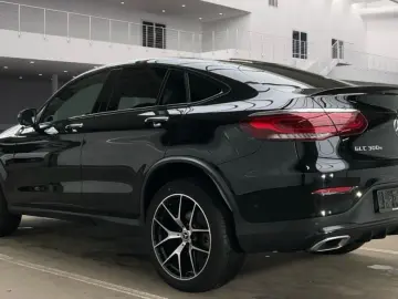 GLC 300e Coupe 4M AMG-LINE HUD 360 KA NIGHT-PAKE