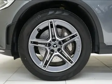 GLC 300 4Matic Coupe AMG Line