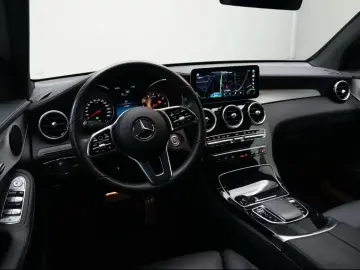 GLC 300 4Matic Coupe AMG Line
