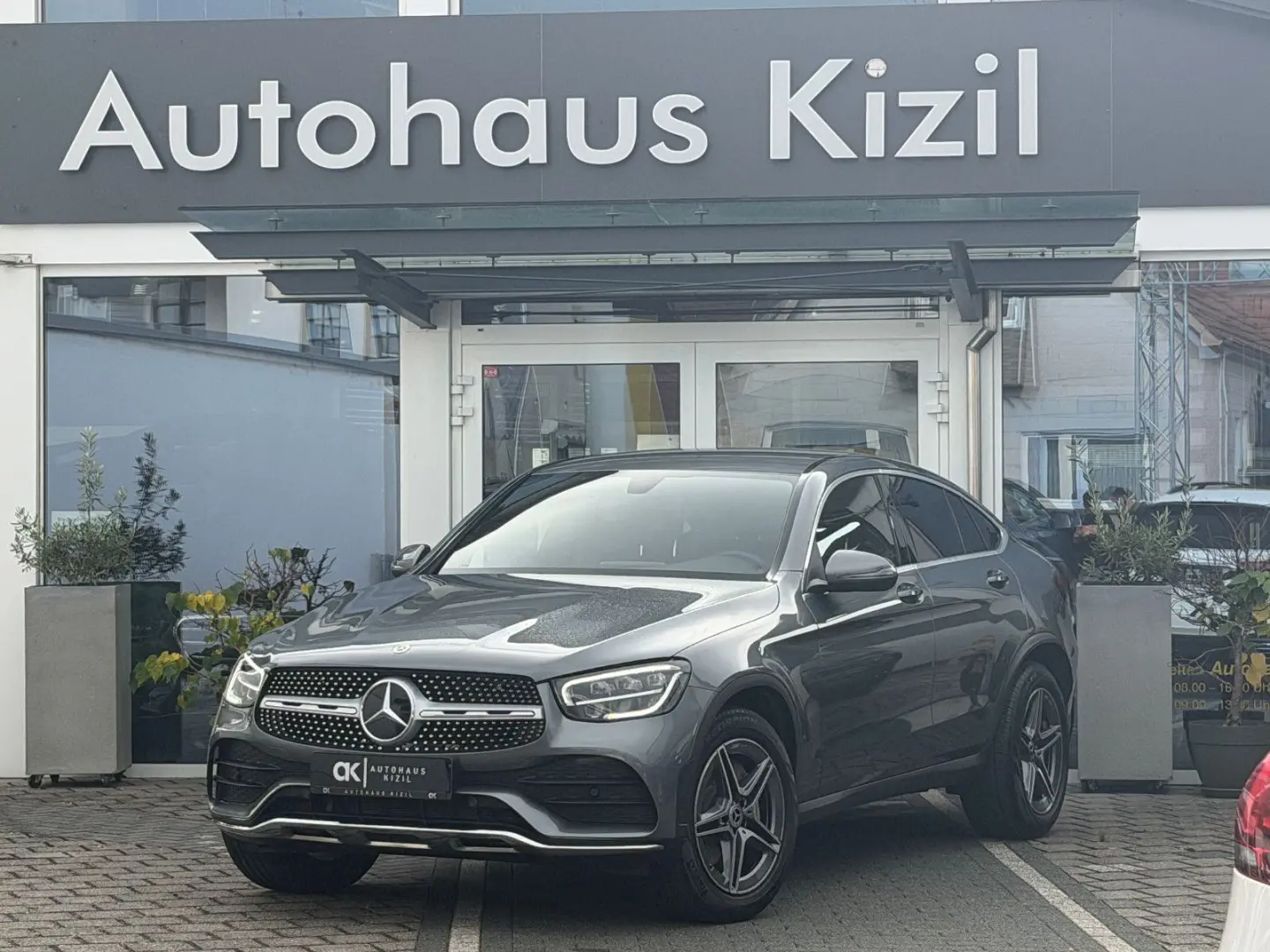 GLC 300 4Matic Coupe AMG Line