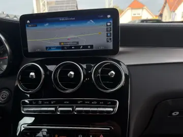 GLC 300 4Matic Coupe AMG Line
