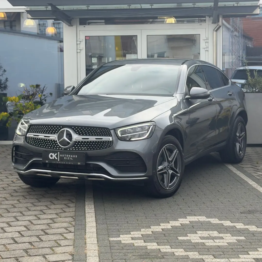 GLC 300 4Matic Coupe AMG Line