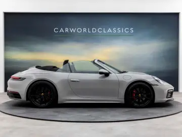 Porsche 911- 992 CARRERA 4S CABRIO