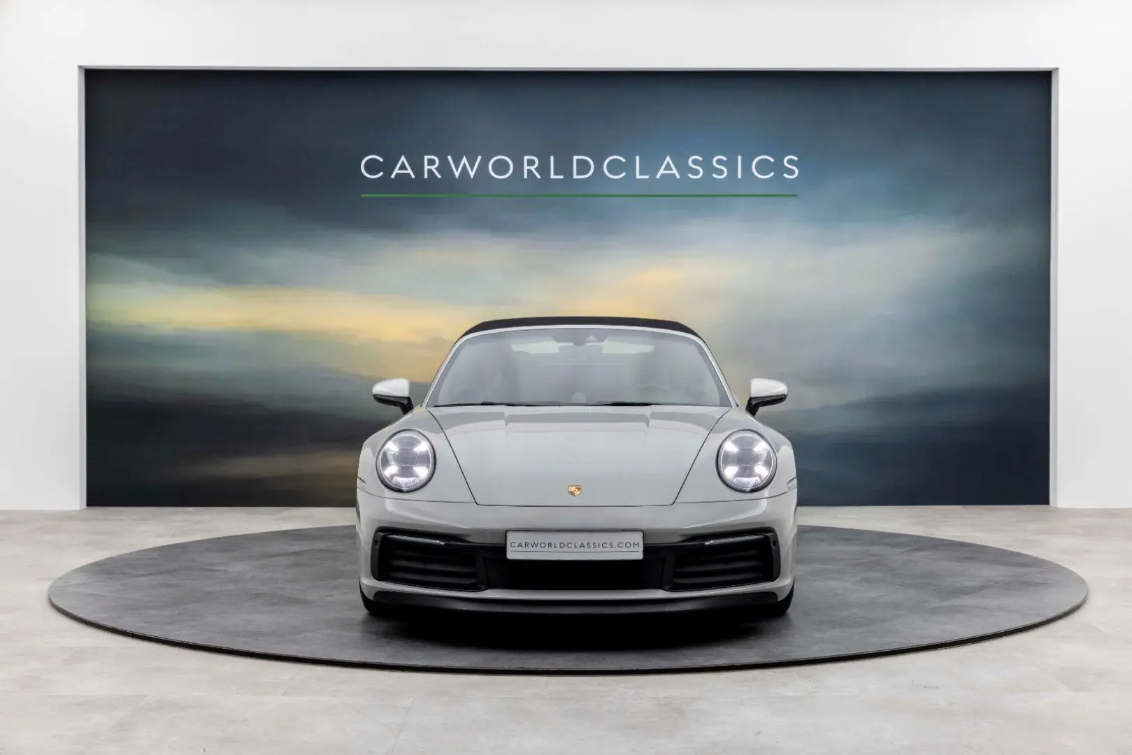 Porsche 911- 992 CARRERA 4S CABRIO