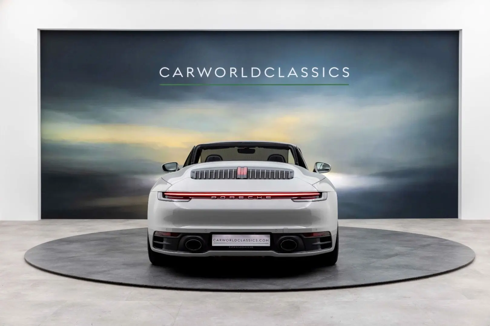 Porsche 911- 992 CARRERA 4S CABRIO