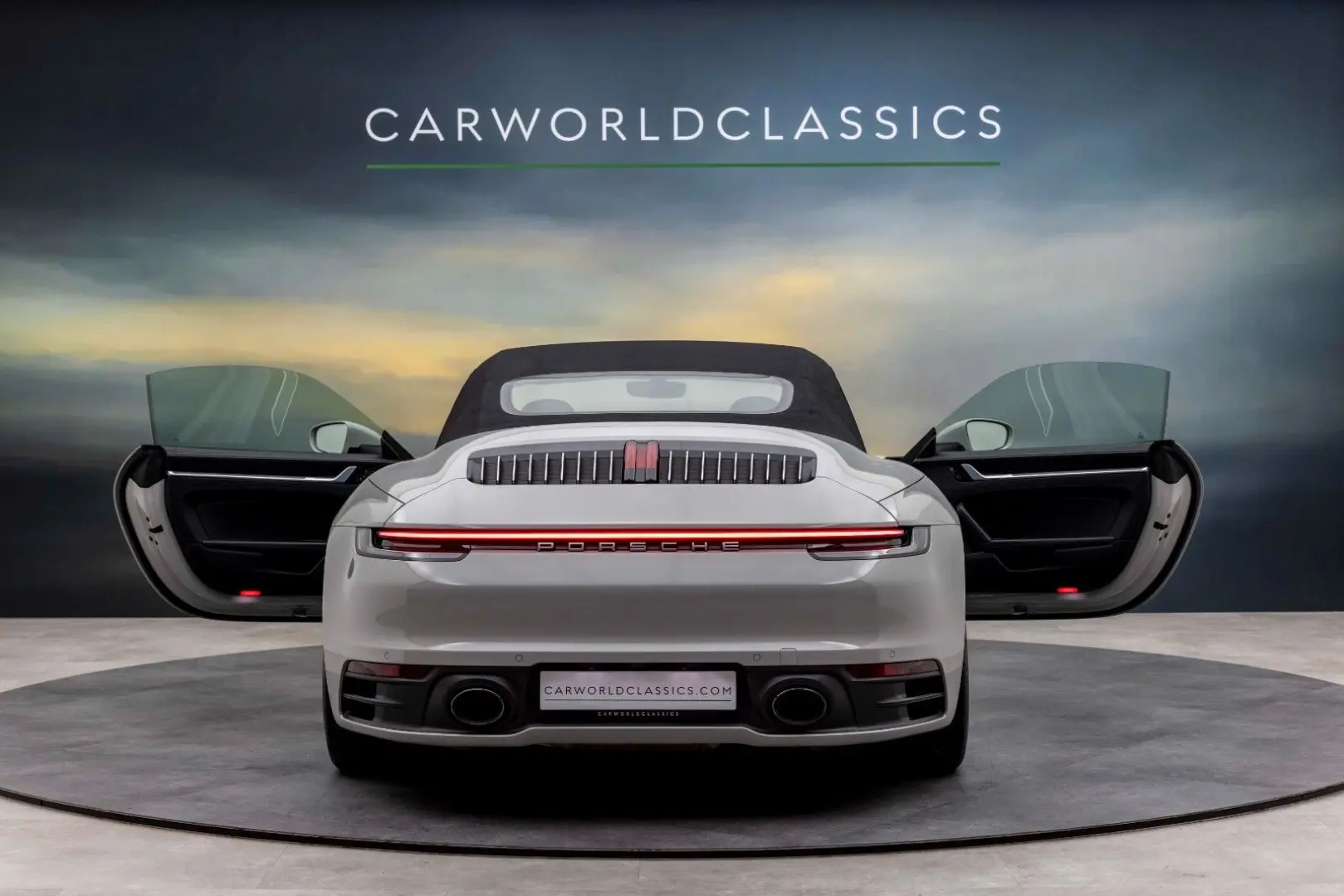 Porsche 911- 992 CARRERA 4S CABRIO
