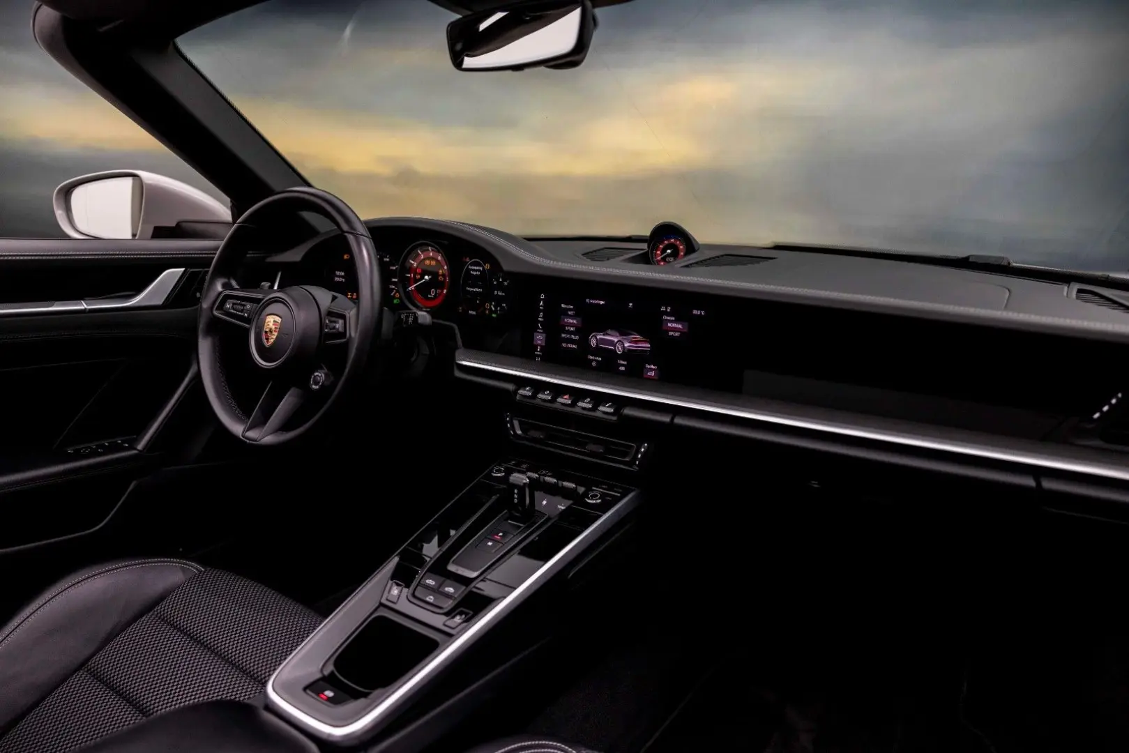 Porsche 911- 992 CARRERA 4S CABRIO
