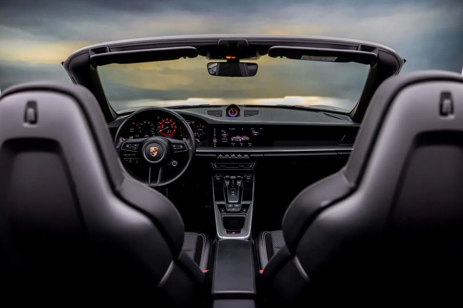 Porsche 911- 992 CARRERA 4S CABRIO