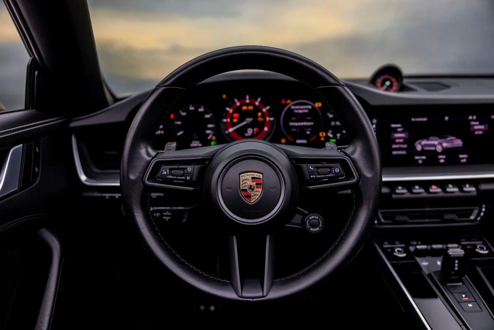 Porsche 911- 992 CARRERA 4S CABRIO