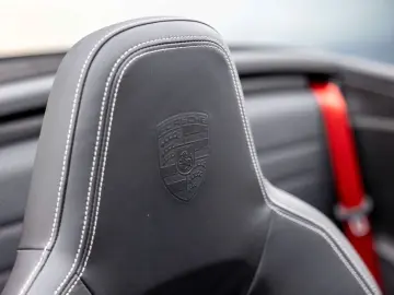 Porsche 911- 992 CARRERA 4S CABRIO