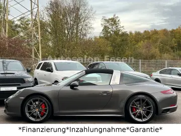 911 Targa 4S Lift