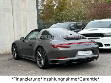 911 Targa 4S Lift