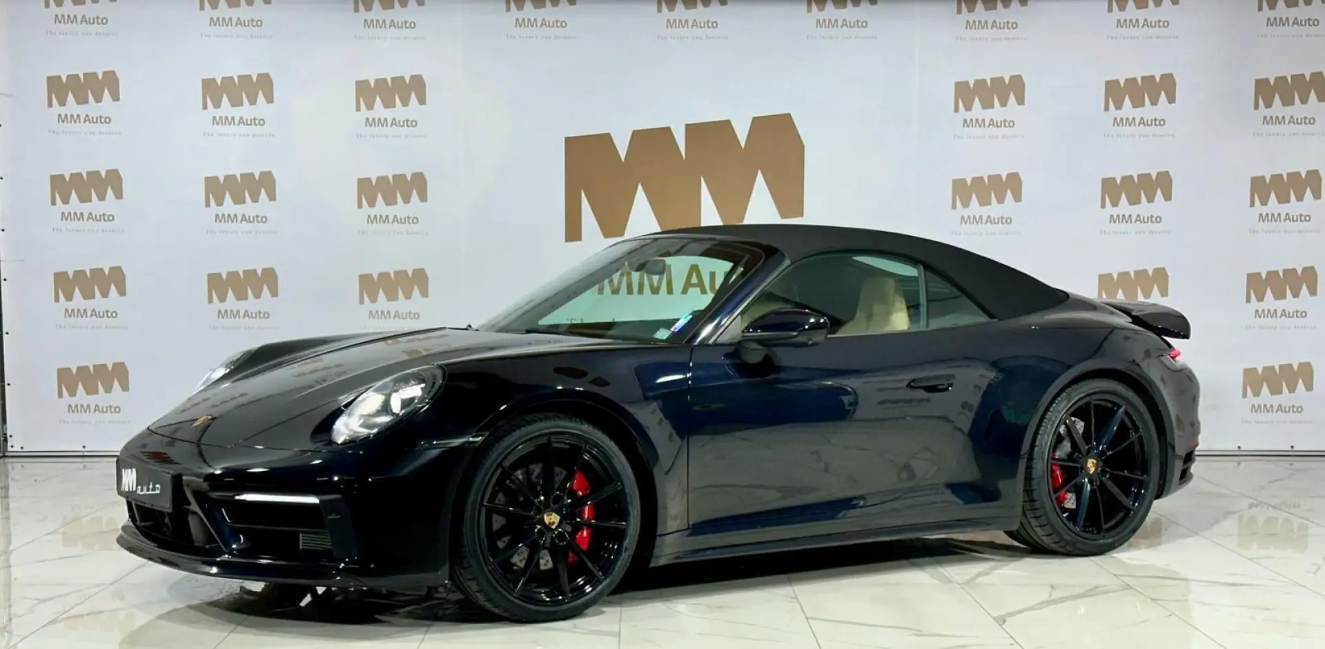 992 911 Carrera 4 S Cabriolet Carbon Lift
