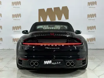 992 911 Carrera 4 S Cabriolet Carbon Lift