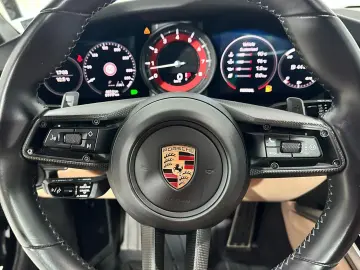 992 911 Carrera 4 S Cabriolet Carbon Lift