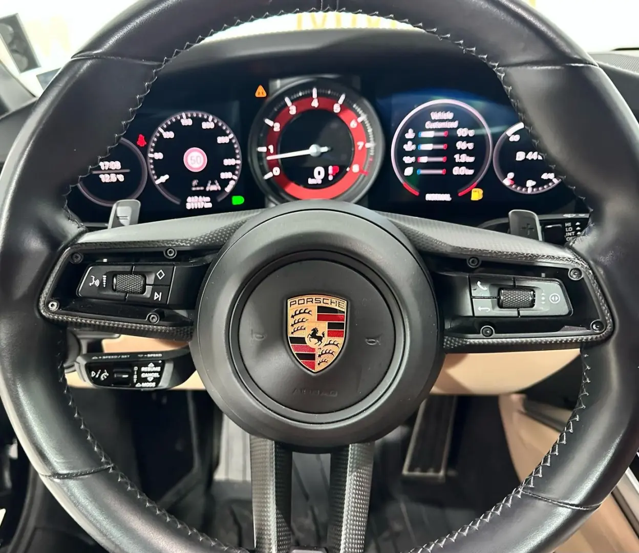 992 911 Carrera 4 S Cabriolet Carbon Lift