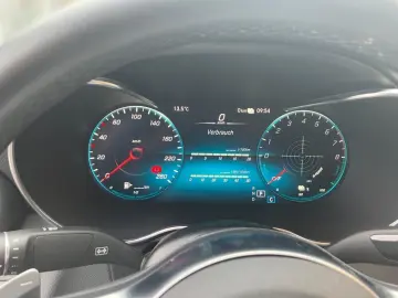 GLC 300 e 4M Coupé AMG NIGHT DISTR 360  LED AMBI