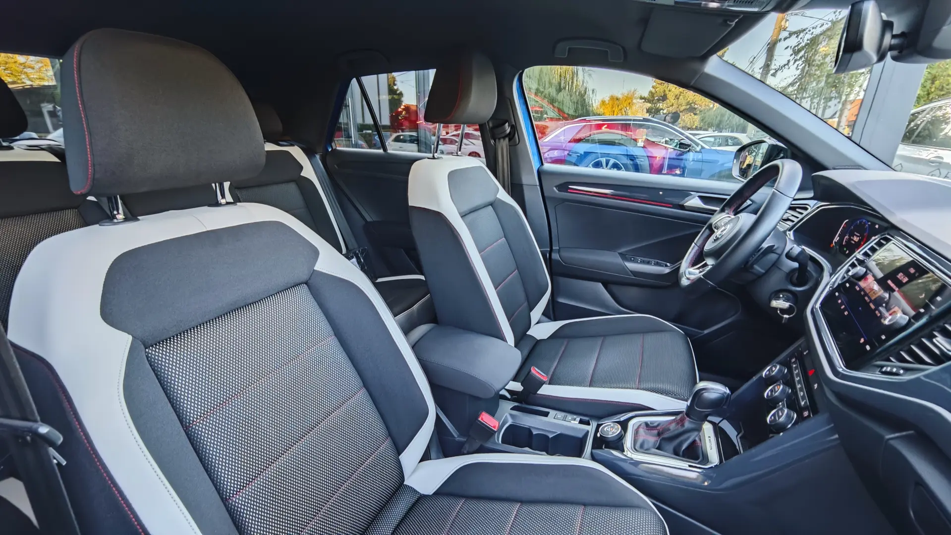 Volkswagen T-Roc Sport 2.0 TSI 4Motion