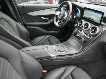 GLC 300e 4M Coupé AMG NIGHT LED NAVI KEYL KAM