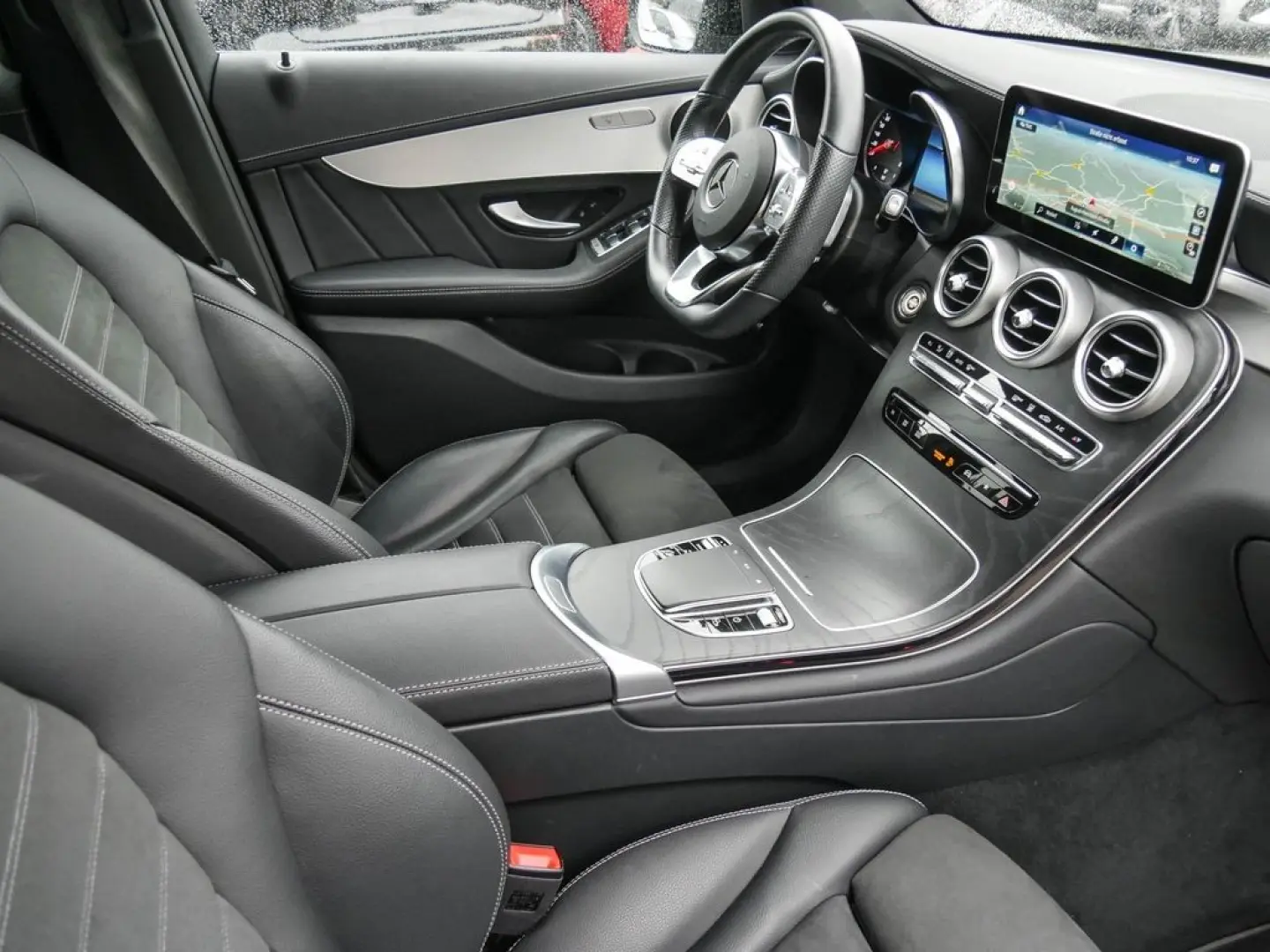 GLC 300e 4M Coupé AMG NIGHT LED NAVI KEYL KAM
