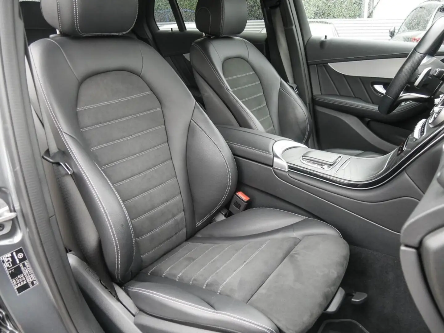 GLC 300e 4M Coupé AMG NIGHT LED NAVI KEYL KAM