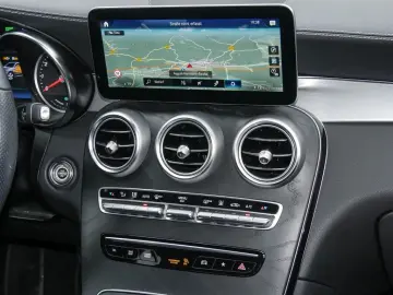GLC 300e 4M Coupé AMG NIGHT LED NAVI KEYL KAM