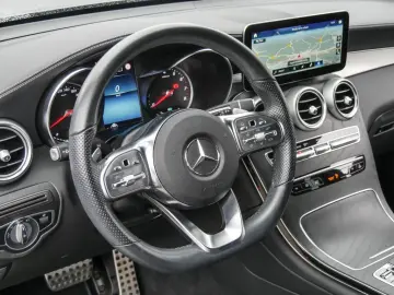 GLC 300e 4M Coupé AMG NIGHT LED NAVI KEYL KAM