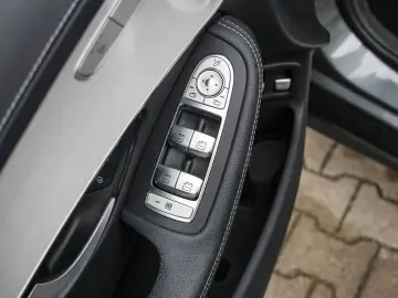 GLC 300e 4M Coupé AMG NIGHT LED NAVI KEYL KAM