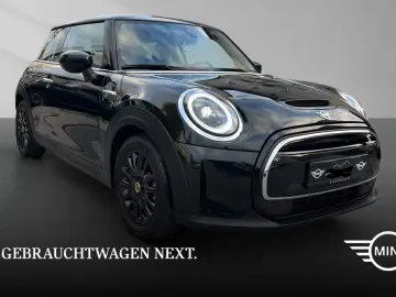 Cooper SE Classic Trim DrivAssist LED Standhzg
