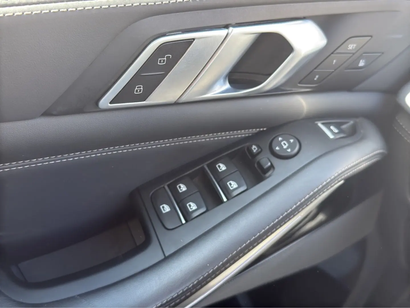 X5 M60i LED LEDER HUD AHK STHZ PANO SURROUND VIE